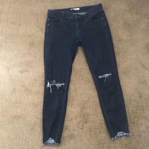 Free People skinny dark blue cropped jeans